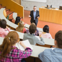 01 studenten uni professor 0168 200